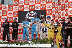 Wolfgang Kaufmann und Alexander Talkanitsa auf dem Pordium